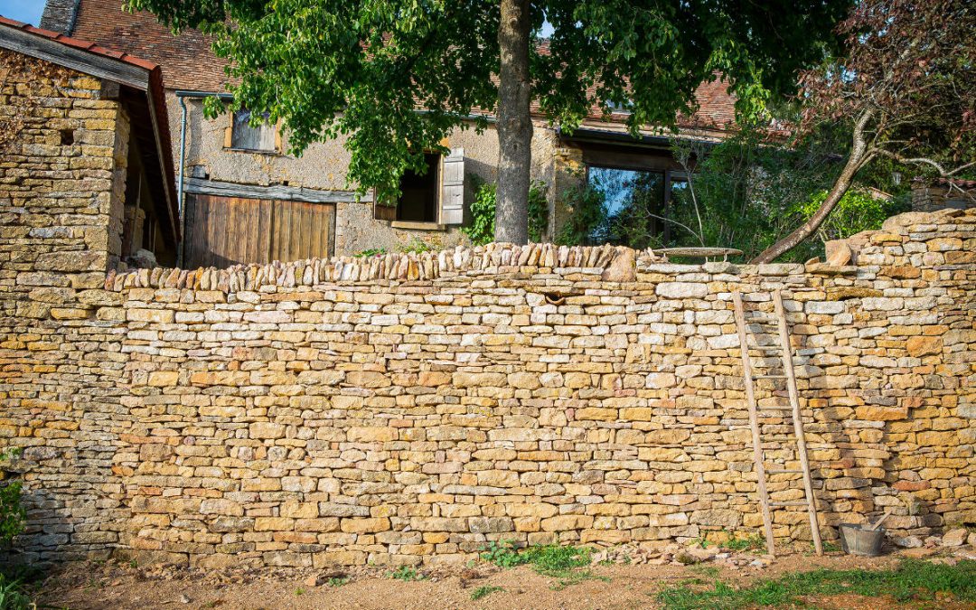 Mur de soutènement à Ameugny (71)