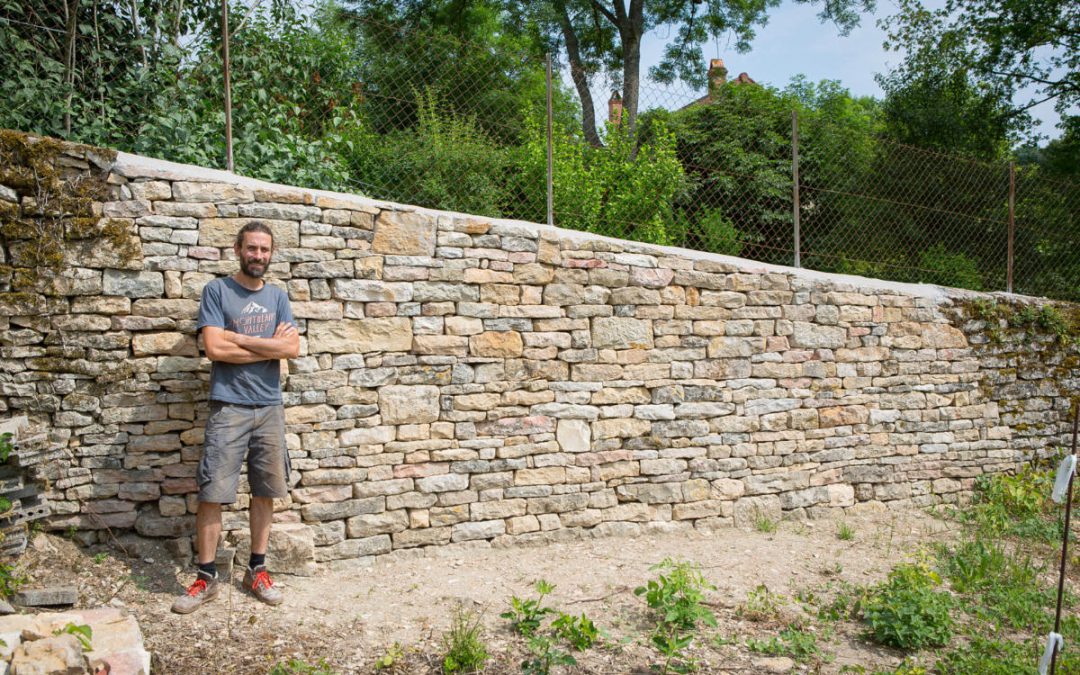Mur de soutènement à Ougy (71)